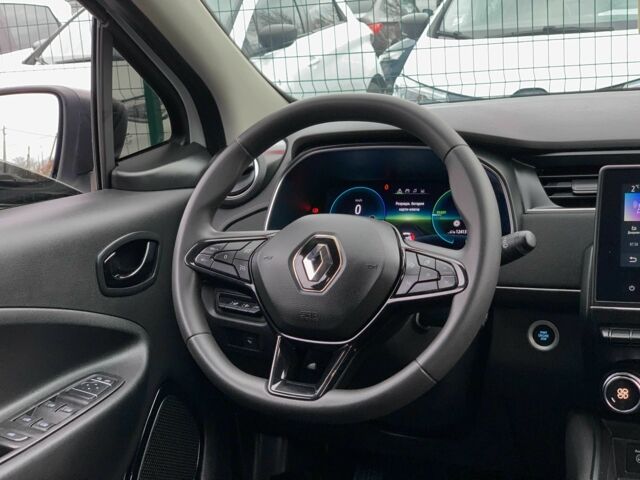 Белый Рено Зое, объемом двигателя 0 л и пробегом 124 тыс. км за 11955 $, фото 15 на Automoto.ua