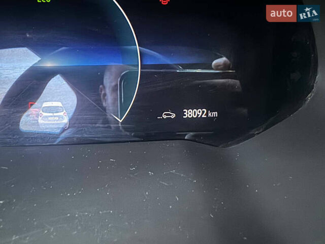 Белый Рено Зое, объемом двигателя 0 л и пробегом 38 тыс. км за 11900 $, фото 31 на Automoto.ua