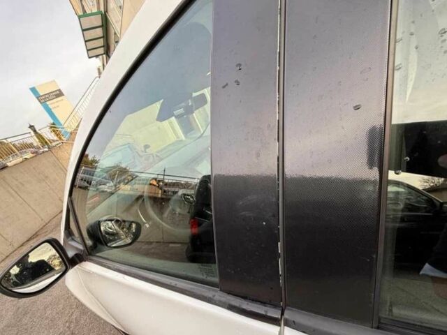 Білий Рено Зое, об'ємом двигуна 0 л та пробігом 157 тис. км за 9990 $, фото 19 на Automoto.ua