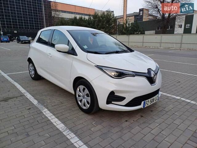 Белый Рено Зое, объемом двигателя 0 л и пробегом 62 тыс. км за 11500 $, фото 6 на Automoto.ua