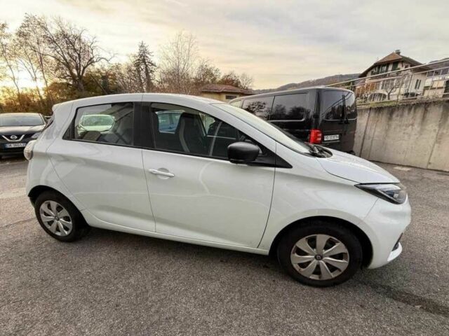 Білий Рено Зое, об'ємом двигуна 0 л та пробігом 157 тис. км за 9990 $, фото 5 на Automoto.ua