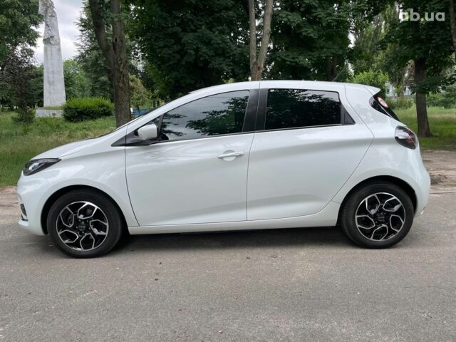 Белый Рено Зое, объемом двигателя 0 л и пробегом 34 тыс. км за 13990 $, фото 8 на Automoto.ua