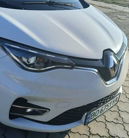 Білий Рено Зое, об'ємом двигуна 0 л та пробігом 117 тис. км за 12400 $, фото 18 на Automoto.ua