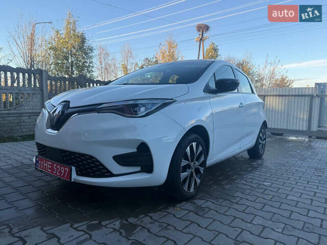 Белый Рено Зое, объемом двигателя 0 л и пробегом 69 тыс. км за 12900 $, фото 4 на Automoto.ua