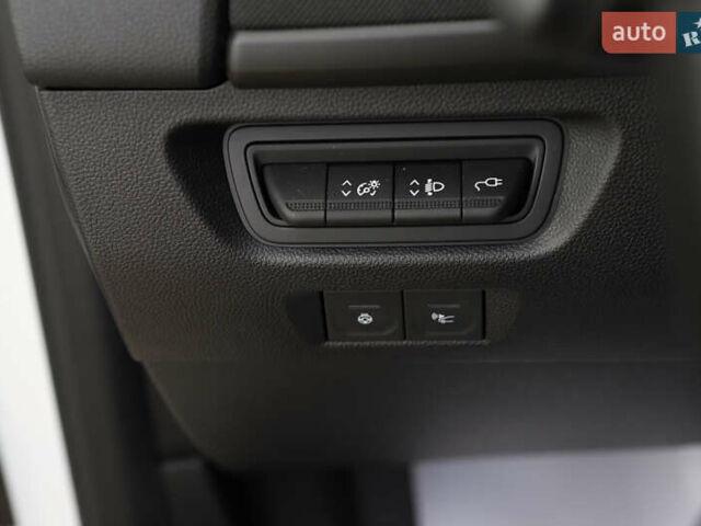 Белый Рено Зое, объемом двигателя 0 л и пробегом 19 тыс. км за 14400 $, фото 67 на Automoto.ua