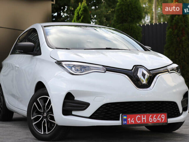 Белый Рено Зое, объемом двигателя 0 л и пробегом 19 тыс. км за 14400 $, фото 15 на Automoto.ua