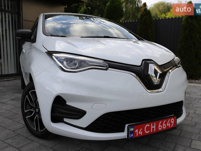 Белый Рено Зое, объемом двигателя 0 л и пробегом 19 тыс. км за 14400 $, фото 24 на Automoto.ua