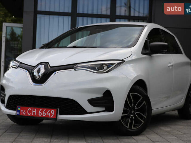 Белый Рено Зое, объемом двигателя 0 л и пробегом 19 тыс. км за 14400 $, фото 7 на Automoto.ua