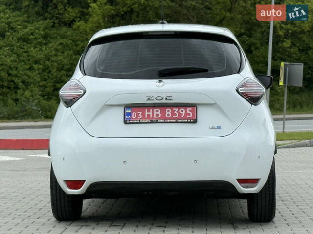 Белый Рено Зое, объемом двигателя 0 л и пробегом 35 тыс. км за 13900 $, фото 7 на Automoto.ua