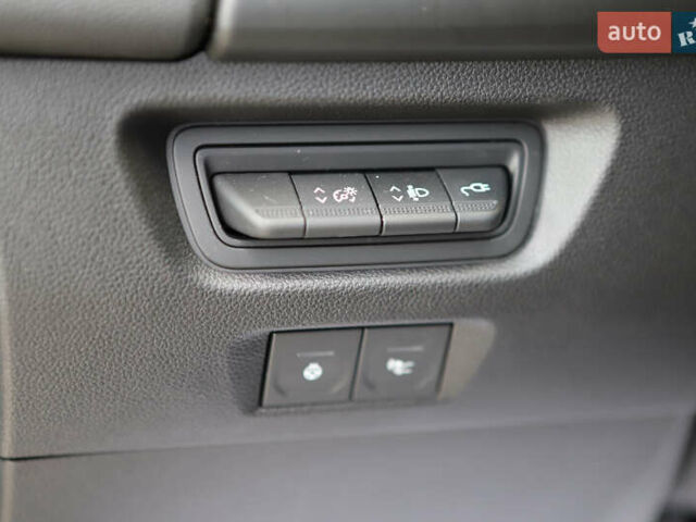 Белый Рено Зое, объемом двигателя 0 л и пробегом 19 тыс. км за 14400 $, фото 60 на Automoto.ua