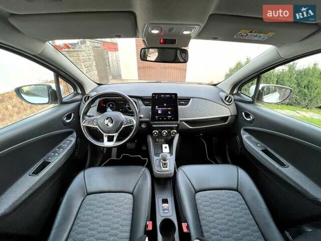 Рено Зое 2022 в Ровно на Automoto.ua Белый Рено Зое, объемом двигателя 0 л и пробегом 25 тыс. км за 14700 $, фото 20 на Automoto.ua
