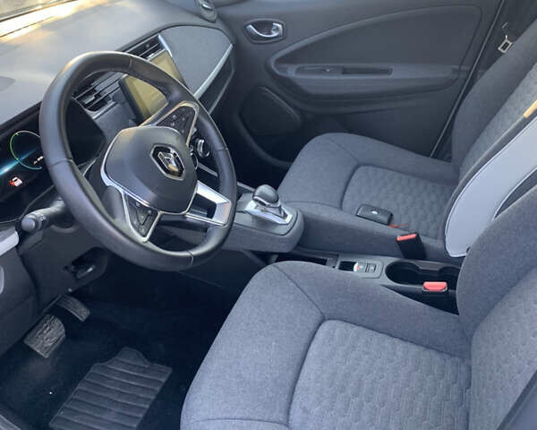 Білий Рено Зое, об'ємом двигуна 0 л та пробігом 69 тис. км за 13500 $, фото 21 на Automoto.ua