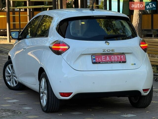 Білий Рено Зое, об'ємом двигуна 0 л та пробігом 37 тис. км за 14499 $, фото 78 на Automoto.ua