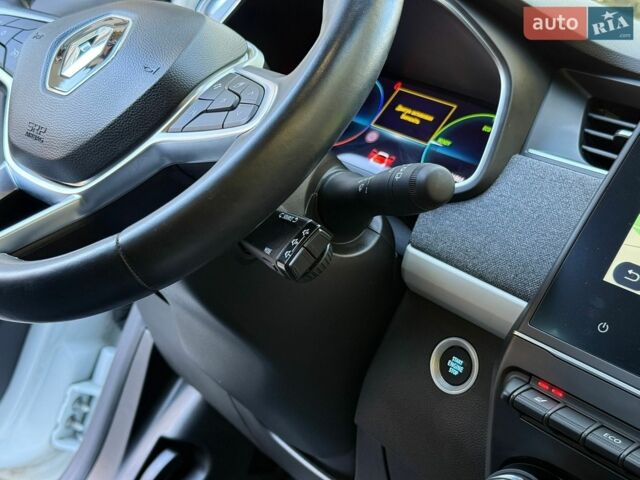 Білий Рено Зое, об'ємом двигуна 0 л та пробігом 37 тис. км за 14499 $, фото 119 на Automoto.ua