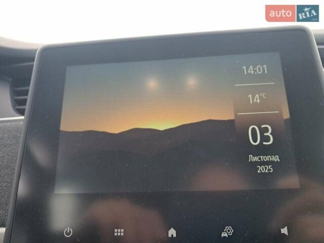 Білий Рено Зое, об'ємом двигуна 0 л та пробігом 12 тис. км за 14800 $, фото 67 на Automoto.ua