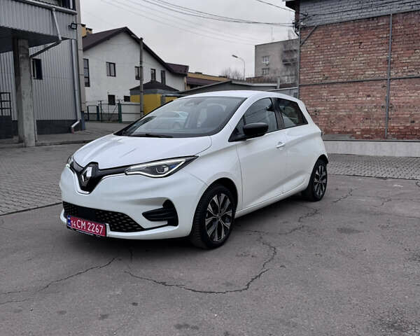Белый Рено Зое, объемом двигателя 0 л и пробегом 71 тыс. км за 12700 $, фото 1 на Automoto.ua