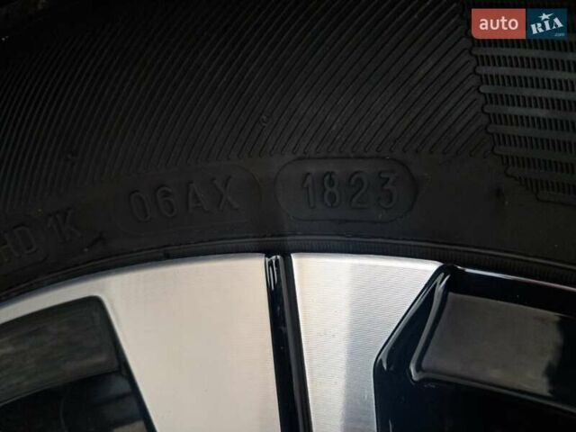 Білий Рено Зое, об'ємом двигуна 0 л та пробігом 12 тис. км за 14800 $, фото 89 на Automoto.ua