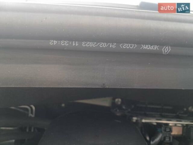 Білий Рено Зое, об'ємом двигуна 0 л та пробігом 12 тис. км за 14800 $, фото 103 на Automoto.ua