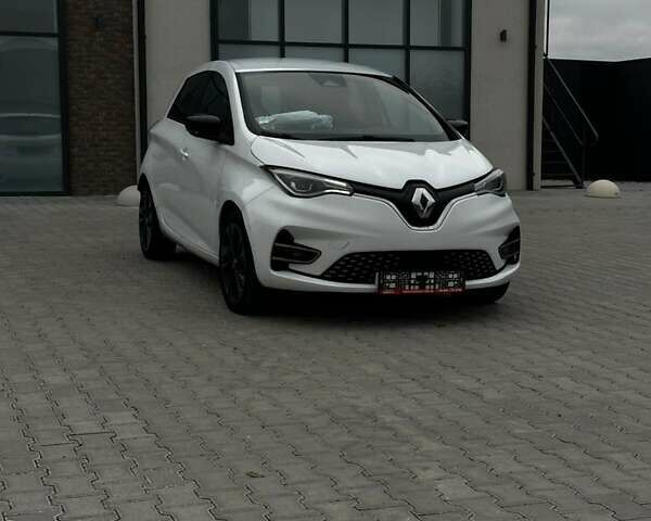 Белый Рено Зое, объемом двигателя 0 л и пробегом 29 тыс. км за 12158 $, фото 13 на Automoto.ua