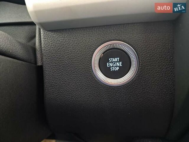 Белый Рено Зое, объемом двигателя 0 л и пробегом 15 тыс. км за 13900 $, фото 58 на Automoto.ua