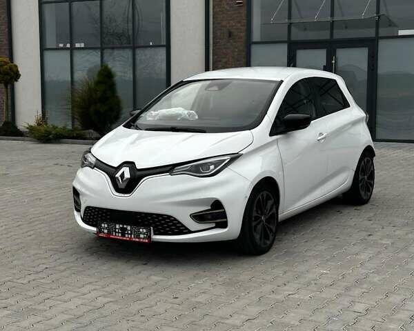 Белый Рено Зое, объемом двигателя 0 л и пробегом 29 тыс. км за 12158 $, фото 6 на Automoto.ua