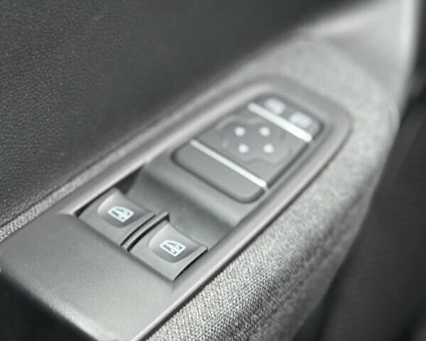 Белый Рено Зое, объемом двигателя 0 л и пробегом 71 тыс. км за 12700 $, фото 9 на Automoto.ua