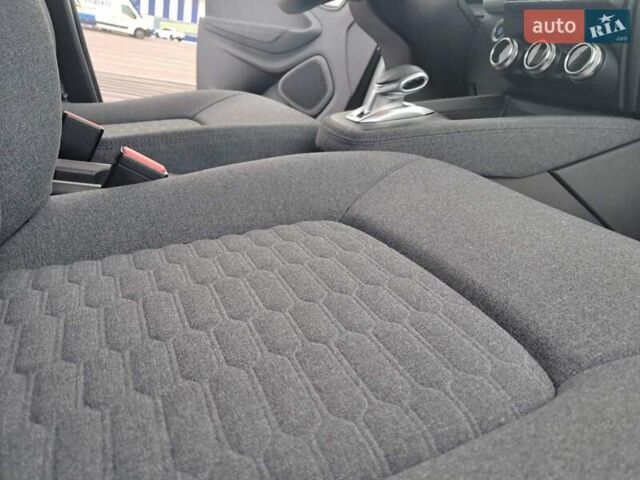 Білий Рено Зое, об'ємом двигуна 0 л та пробігом 12 тис. км за 14800 $, фото 37 на Automoto.ua