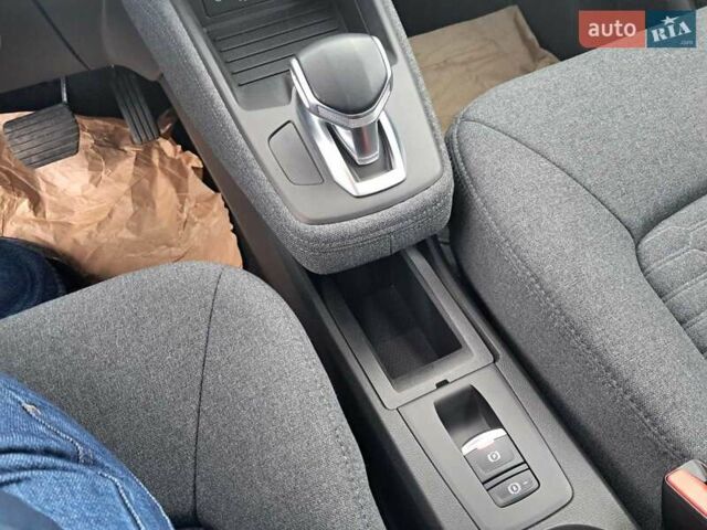 Білий Рено Зое, об'ємом двигуна 0 л та пробігом 12 тис. км за 14800 $, фото 71 на Automoto.ua