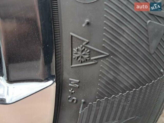 Білий Рено Зое, об'ємом двигуна 0 л та пробігом 12 тис. км за 14800 $, фото 90 на Automoto.ua