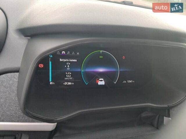 Білий Рено Зое, об'ємом двигуна 0 л та пробігом 12 тис. км за 14800 $, фото 79 на Automoto.ua