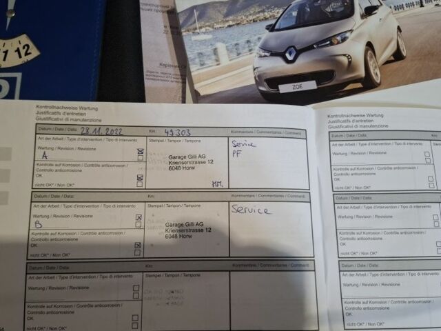 Білий Рено Зое, об'ємом двигуна 1 л та пробігом 61 тис. км за 6600 $, фото 4 на Automoto.ua