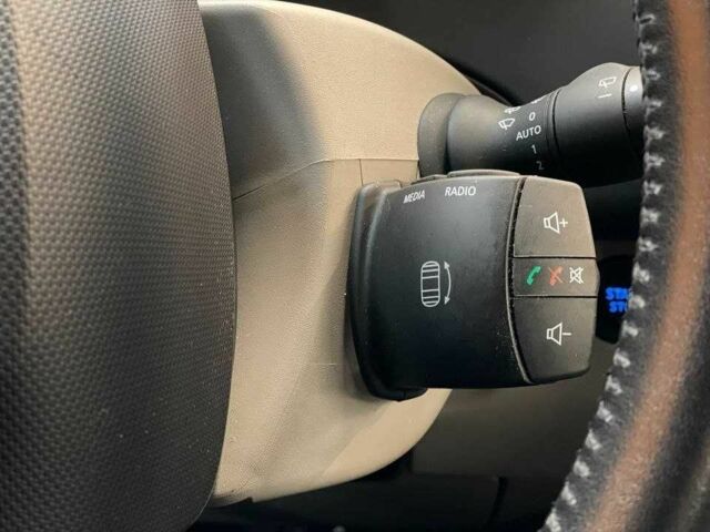 Рено Зое 2015 в Хмельницком на Automoto.ua Белый Рено Зое, объемом двигателя 0 л и пробегом 98 тыс. км за 8500 $, фото 9 на Automoto.ua