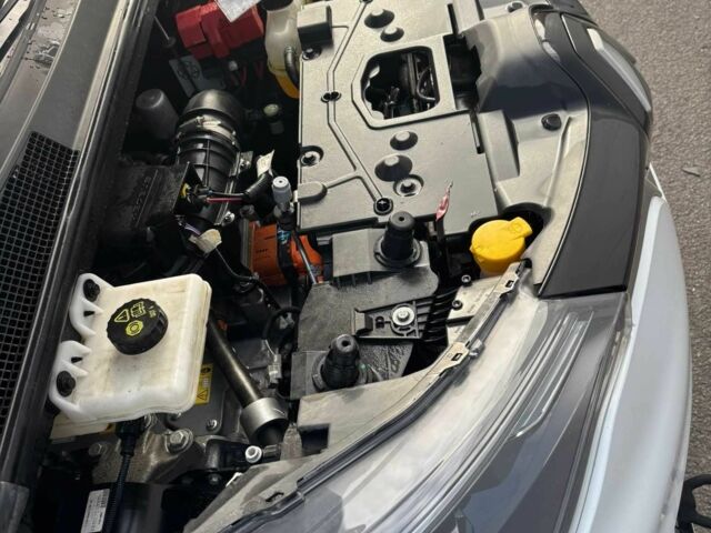 Рено Зое 2023 в Тернополе на Automoto.ua Белый Рено Зое, объемом двигателя 0 л и пробегом 30 тыс. км за 12222 $, фото 10 на Automoto.ua