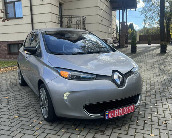 Рено Зое 2015 в Золочев на Automoto.ua Бежевый Рено Зое, объемом двигателя 0 л и пробегом 110 тыс. км за 6799 $, фото 8 на Automoto.ua