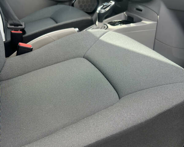 Рено Зое 2015 в Золочев на Automoto.ua Бежевый Рено Зое, объемом двигателя 0 л и пробегом 110 тыс. км за 6799 $, фото 31 на Automoto.ua