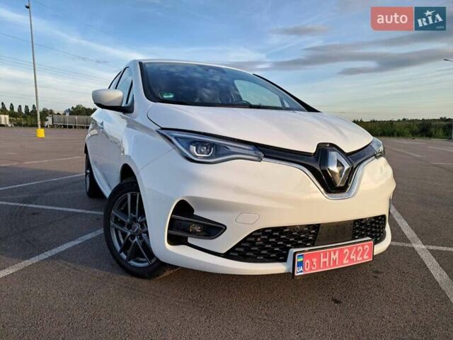 Бежевый Рено Зое, объемом двигателя 0 л и пробегом 70 тыс. км за 12900 $, фото 120 на Automoto.ua