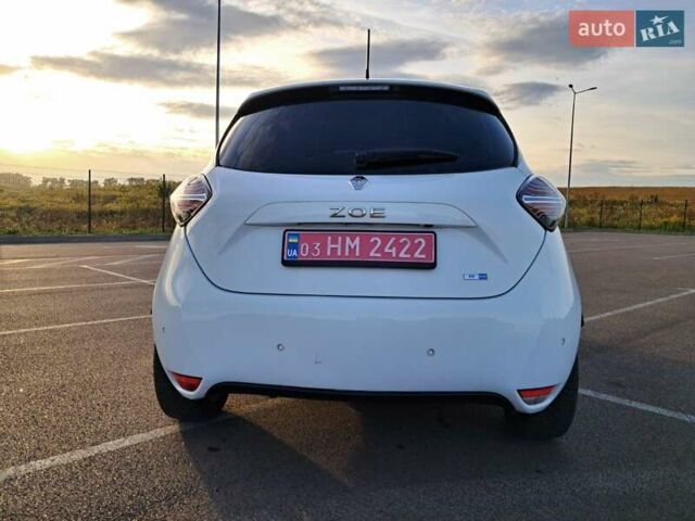 Бежевый Рено Зое, объемом двигателя 0 л и пробегом 70 тыс. км за 12900 $, фото 117 на Automoto.ua