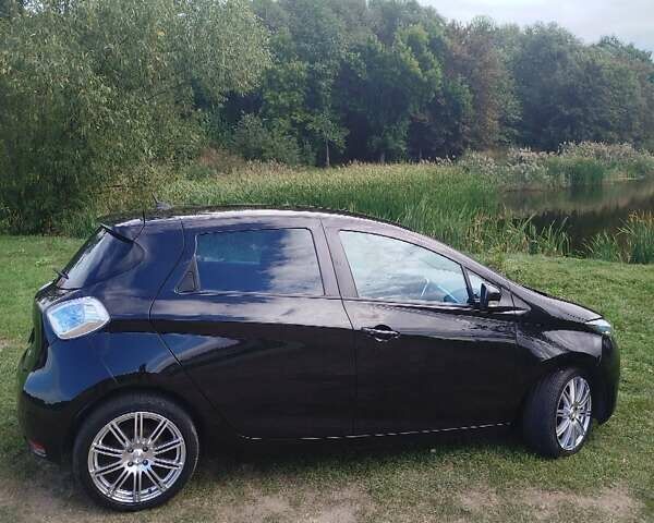 Черный Рено Зое, объемом двигателя 0 л и пробегом 59 тыс. км за 7200 $, фото 21 на Automoto.ua