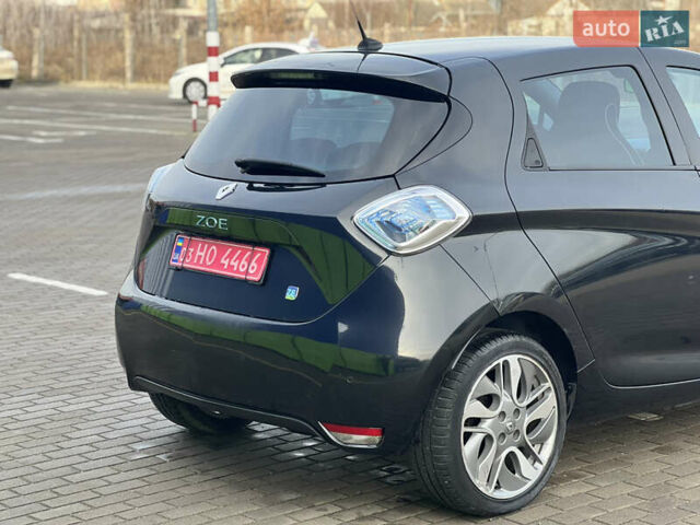 Черный Рено Зое, объемом двигателя 0 л и пробегом 53 тыс. км за 6500 $, фото 23 на Automoto.ua