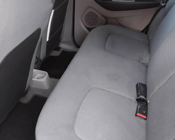 Черный Рено Зое, объемом двигателя 0 л и пробегом 97 тыс. км за 6500 $, фото 8 на Automoto.ua