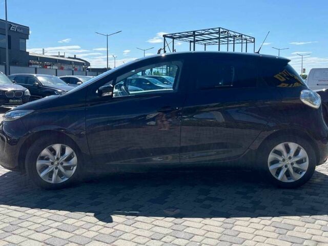 Черный Рено Зое, объемом двигателя 0 л и пробегом 113 тыс. км за 6800 $, фото 3 на Automoto.ua