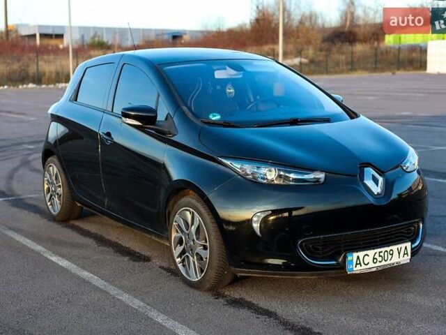 Черный Рено Зое, объемом двигателя 0 л и пробегом 110 тыс. км за 6800 $, фото 2 на Automoto.ua