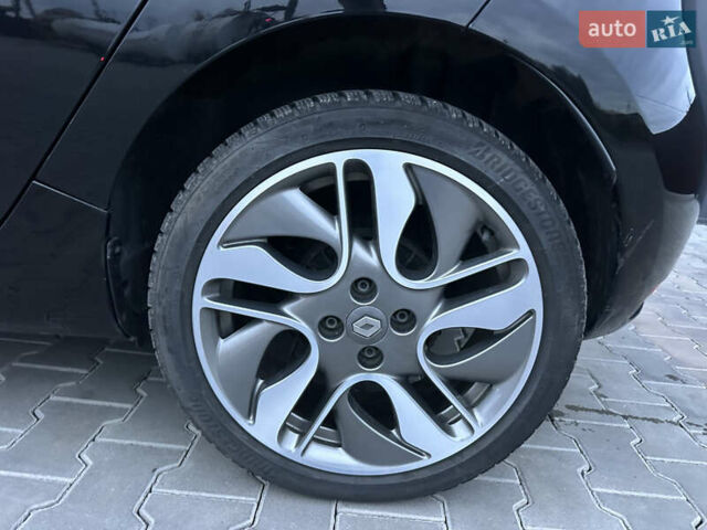 Чорний Рено Зое, об'ємом двигуна 0 л та пробігом 82 тис. км за 6400 $, фото 16 на Automoto.ua