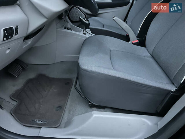 Чорний Рено Зое, об'ємом двигуна 0 л та пробігом 82 тис. км за 6400 $, фото 21 на Automoto.ua
