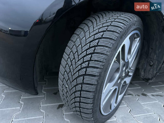 Чорний Рено Зое, об'ємом двигуна 0 л та пробігом 82 тис. км за 6400 $, фото 17 на Automoto.ua