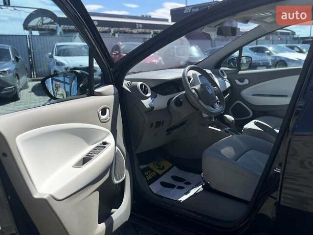 Черный Рено Зое, объемом двигателя 0 л и пробегом 113 тыс. км за 6990 $, фото 8 на Automoto.ua