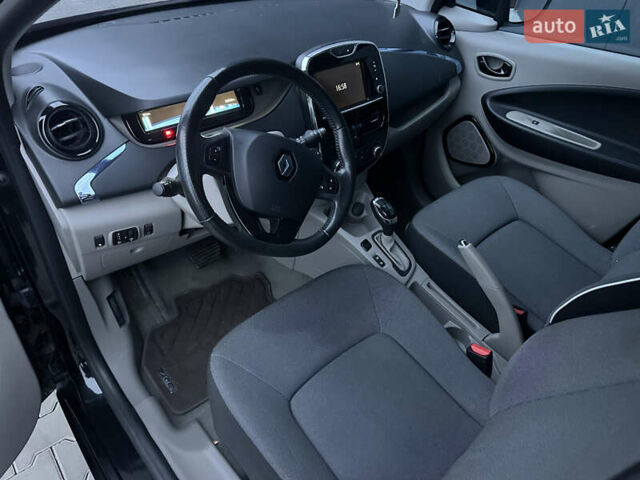 Чорний Рено Зое, об'ємом двигуна 0 л та пробігом 82 тис. км за 6400 $, фото 19 на Automoto.ua