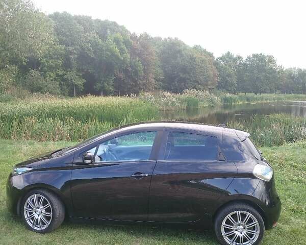 Черный Рено Зое, объемом двигателя 0 л и пробегом 59 тыс. км за 7200 $, фото 12 на Automoto.ua