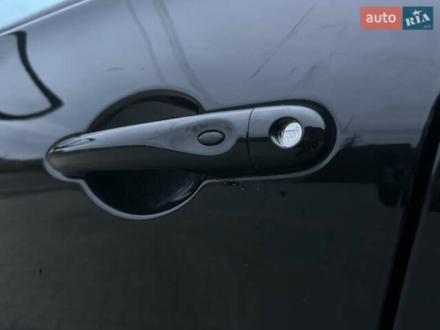 Чорний Рено Зое, об'ємом двигуна 0 л та пробігом 82 тис. км за 6400 $, фото 43 на Automoto.ua