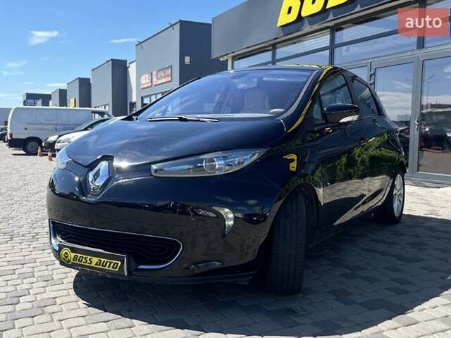 Черный Рено Зое, объемом двигателя 0 л и пробегом 113 тыс. км за 6800 $, фото 2 на Automoto.ua